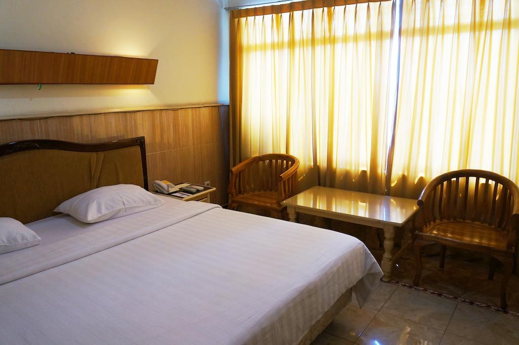 Hotel Duta Palembang Room photo