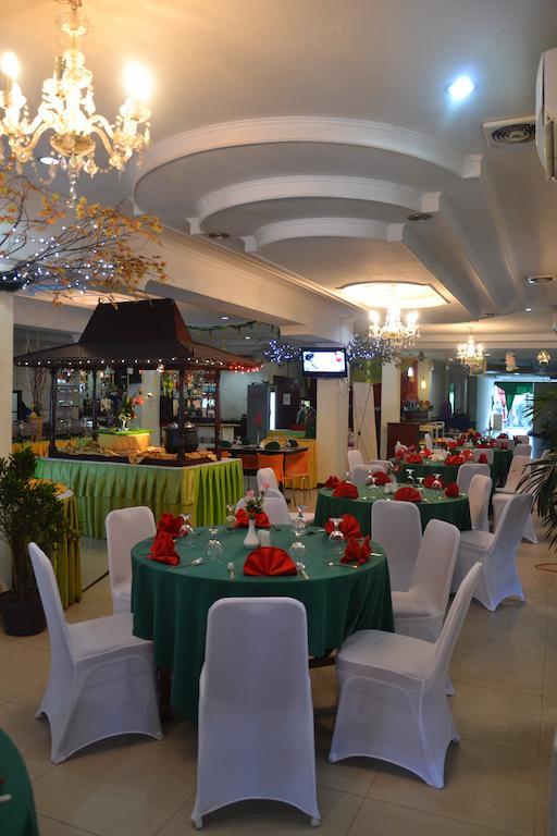 Hotel Duta Palembang Exterior photo